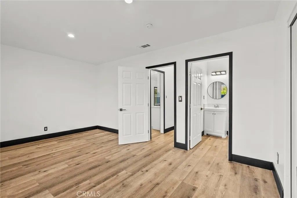 Photo of 12865 Norris Avenue, Sylmar, CA 91342 (MLS # SR26008952)