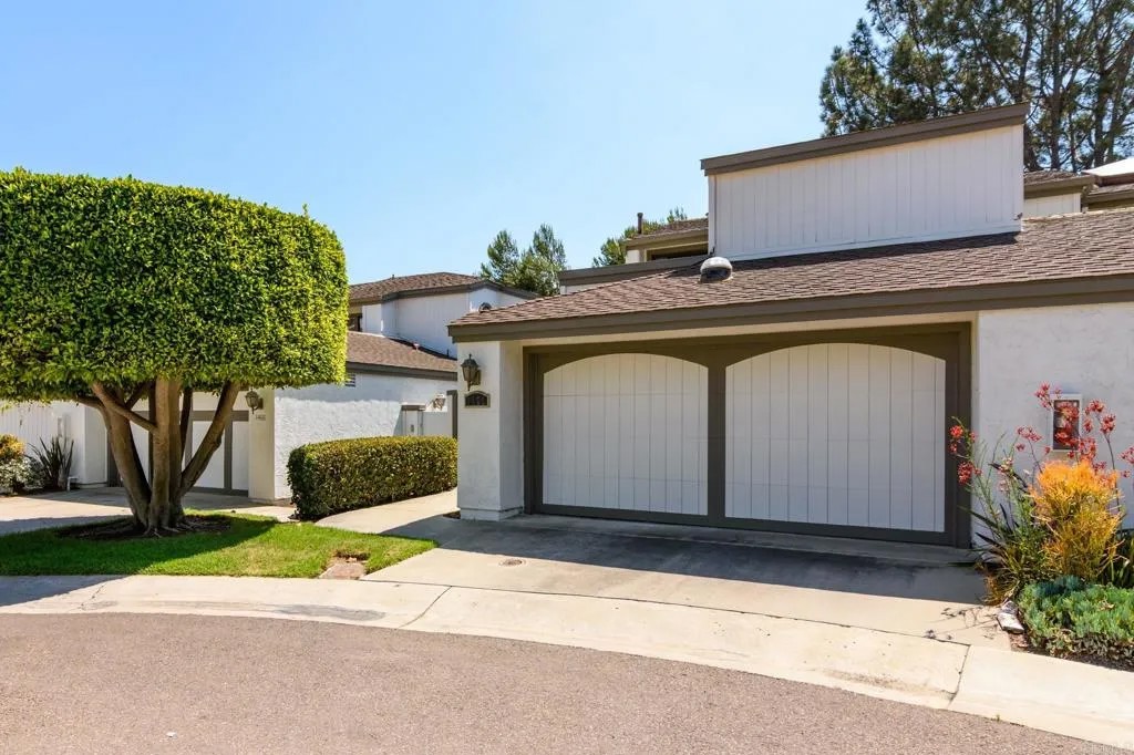 1472 Camino Lujan