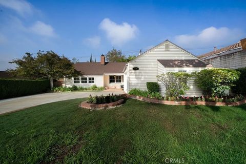 Tiny photo for 1135 Coronet Ave, Pasadena, CA 91107 (MLS # AR25229356)