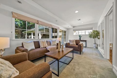 Tiny photo for 1135 Coronet Ave, Pasadena, CA 91107 (MLS # AR25229356)