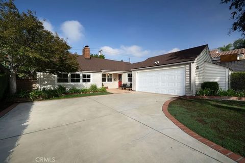 Tiny photo for 1135 Coronet Ave, Pasadena, CA 91107 (MLS # AR25229356)