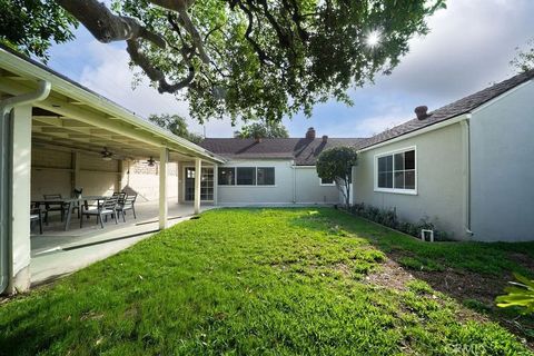 Tiny photo for 1135 Coronet Ave, Pasadena, CA 91107 (MLS # AR25229356)