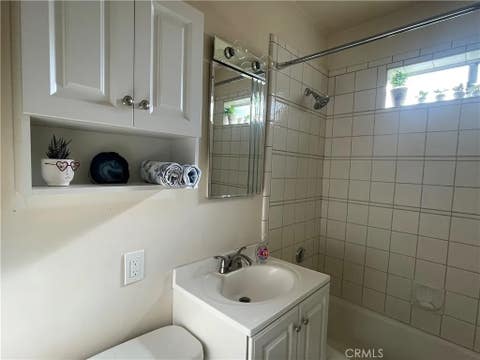 Tiny photo for 6056 Camerino ST, Lakewood, CA 90713 (MLS # SW26129168)