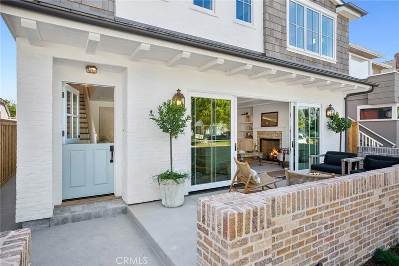 1517 Miramar Drive