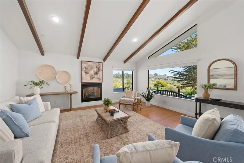 5752 Moonstone Beach