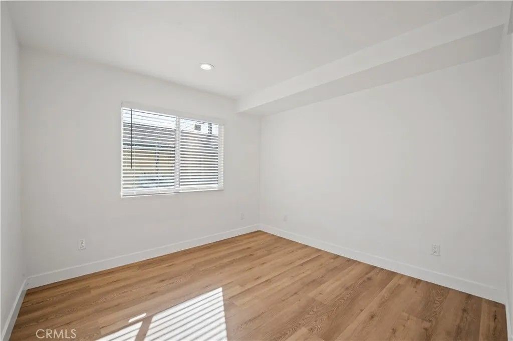 Photo of 116 E Alberta Street, Anaheim, CA 92805 (MLS # OC25274672)