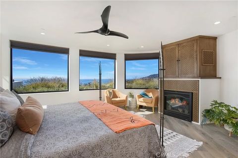 Tiny photo for 825 Coast View, Laguna Beach, CA 92651 (MLS # OC25247028)