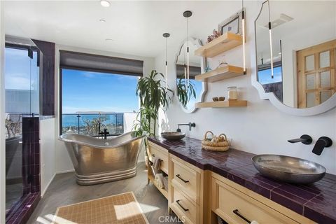 Tiny photo for 825 Coast View, Laguna Beach, CA 92651 (MLS # OC25247028)