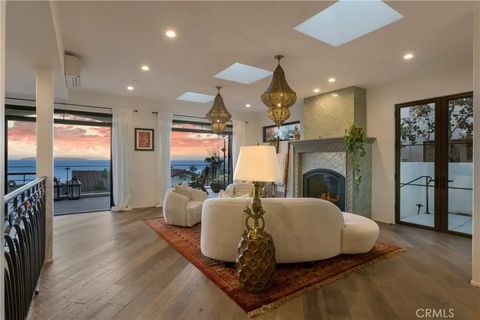 Tiny photo for 825 Coast View, Laguna Beach, CA 92651 (MLS # OC25247028)
