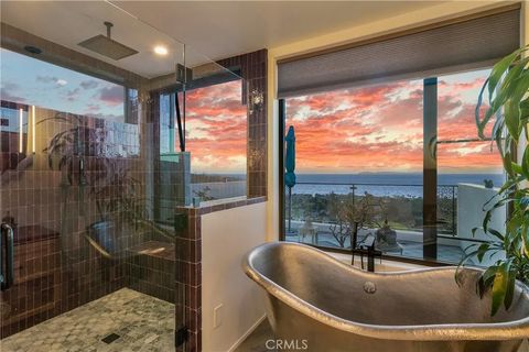 Tiny photo for 825 Coast View, Laguna Beach, CA 92651 (MLS # OC25247028)