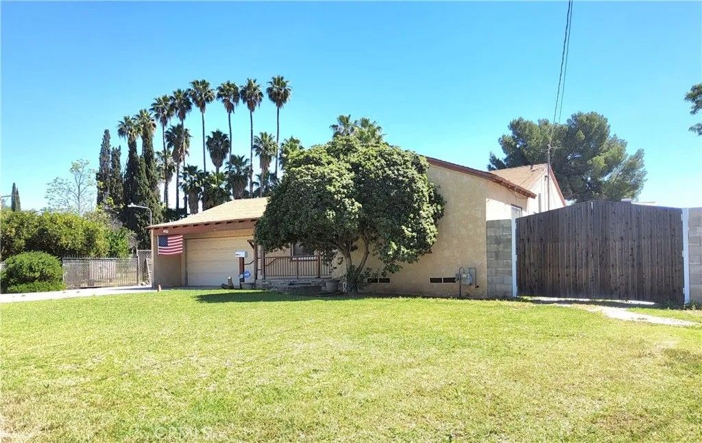 Photo of 7334 Garden St, Riverside, CA 92504 (MLS # PW26066025)
