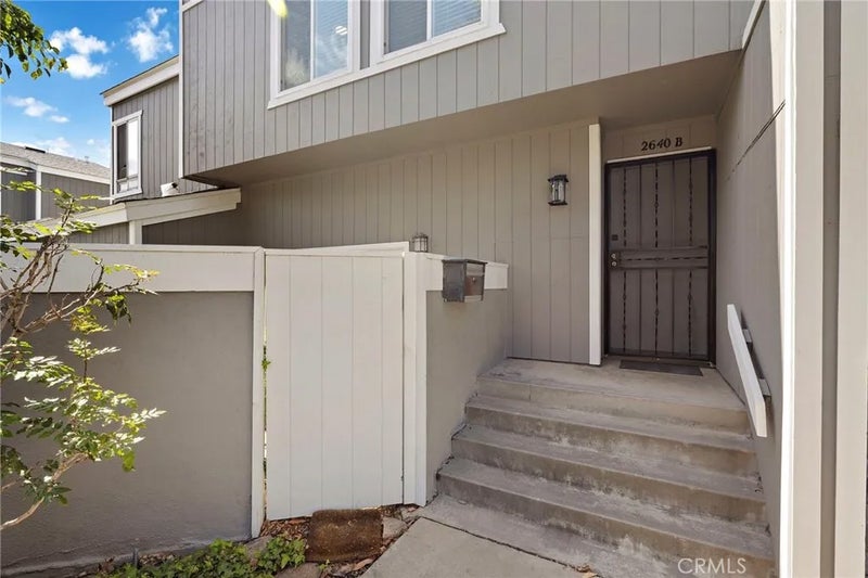 2640 W Segerstrom Ave. B
