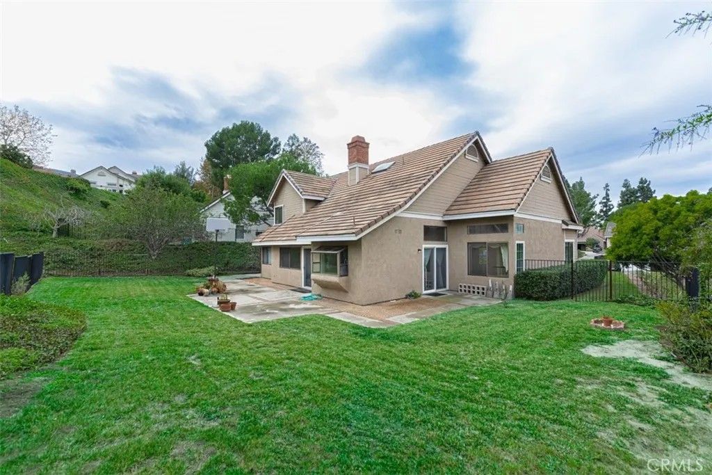 Photo of 4470 E Ardmore St, Anaheim, CA 92807 (MLS # PW25279931)