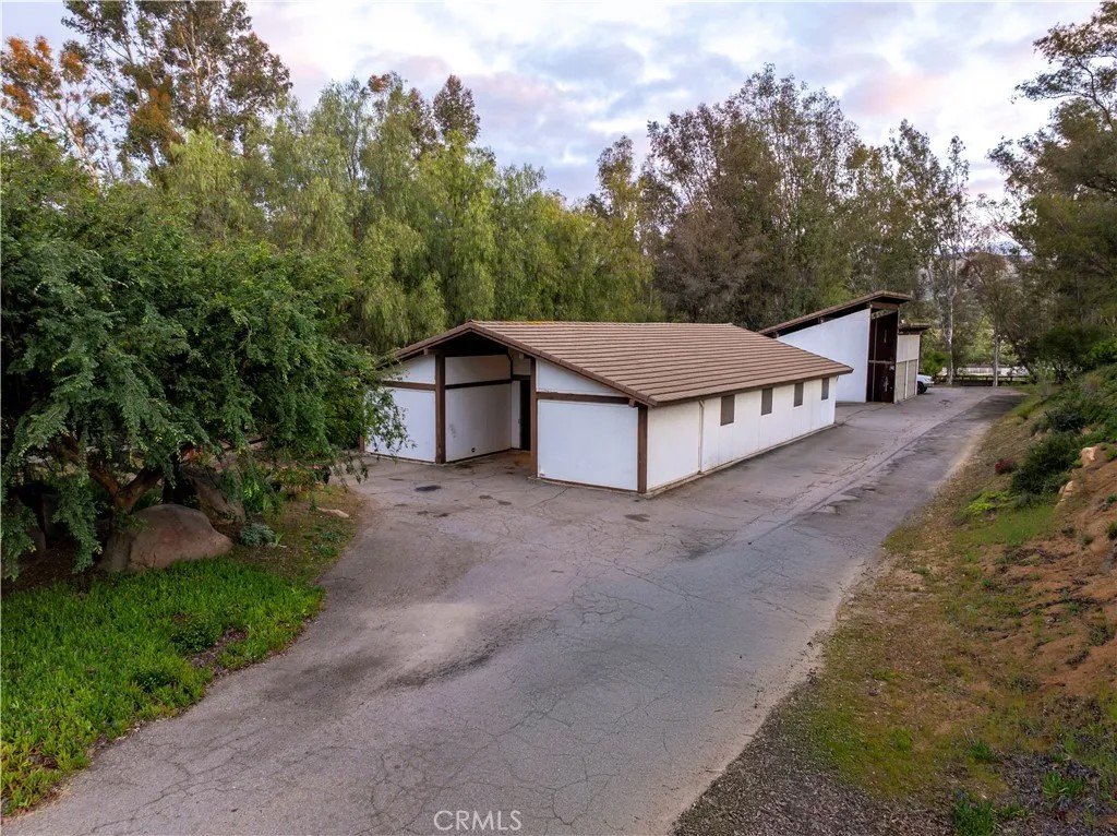 38875 Avenida Bonita