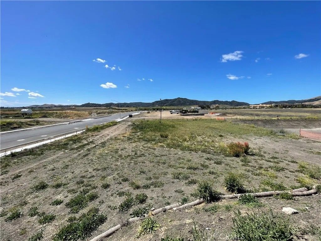 Photo of 4135 Earthwood Ln, San Luis Obispo, CA 93401 (MLS # SC26052601)