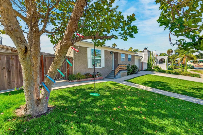 4668 E Mountain View Dr