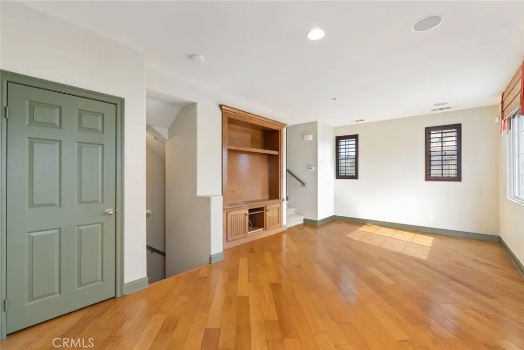31161 Sunflower Way