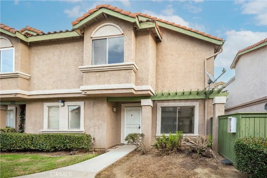 Photo of 8362 Sunset Trail Place #B, Rancho Cucamonga, CA 91730 (MLS # CV25251182)