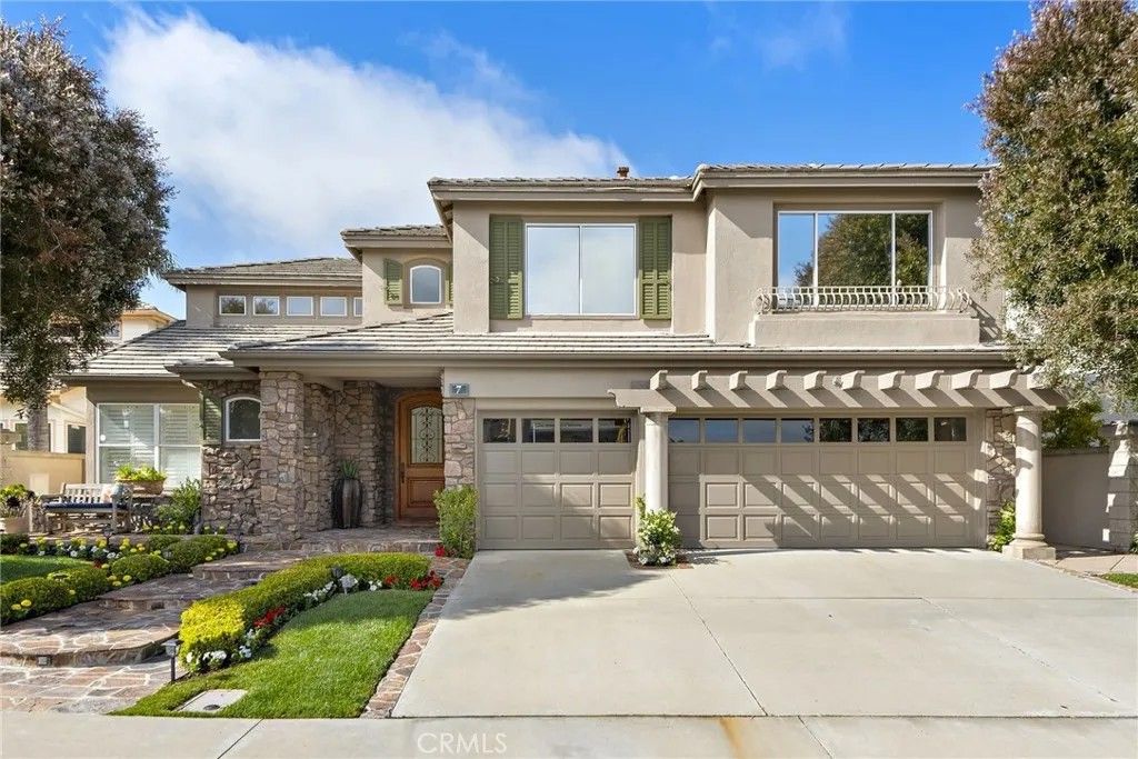 Photo of 7 Pembroke Ln, Laguna Niguel, CA 92677 (MLS # PW26086251)