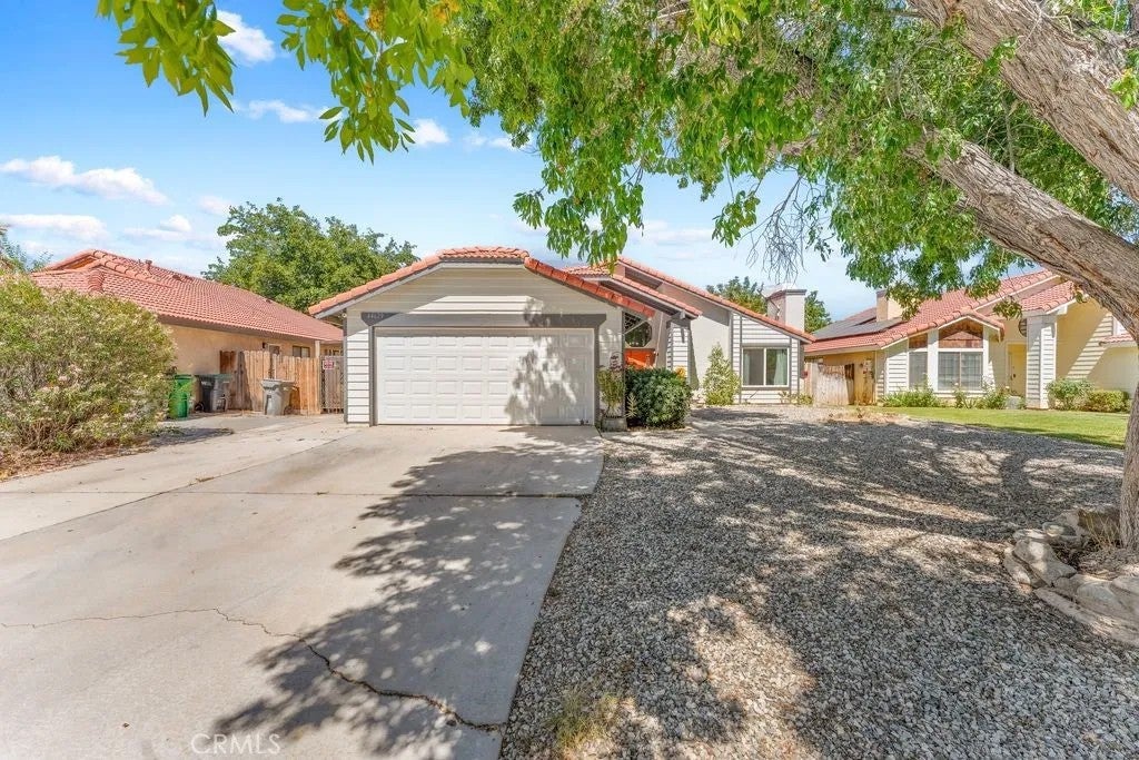 44629 Pinon Springs