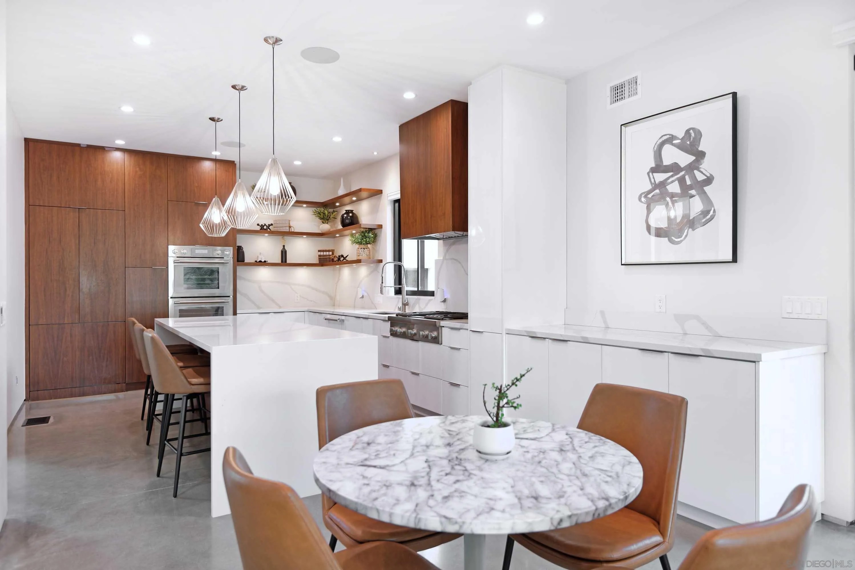 3446 Buena Vista St