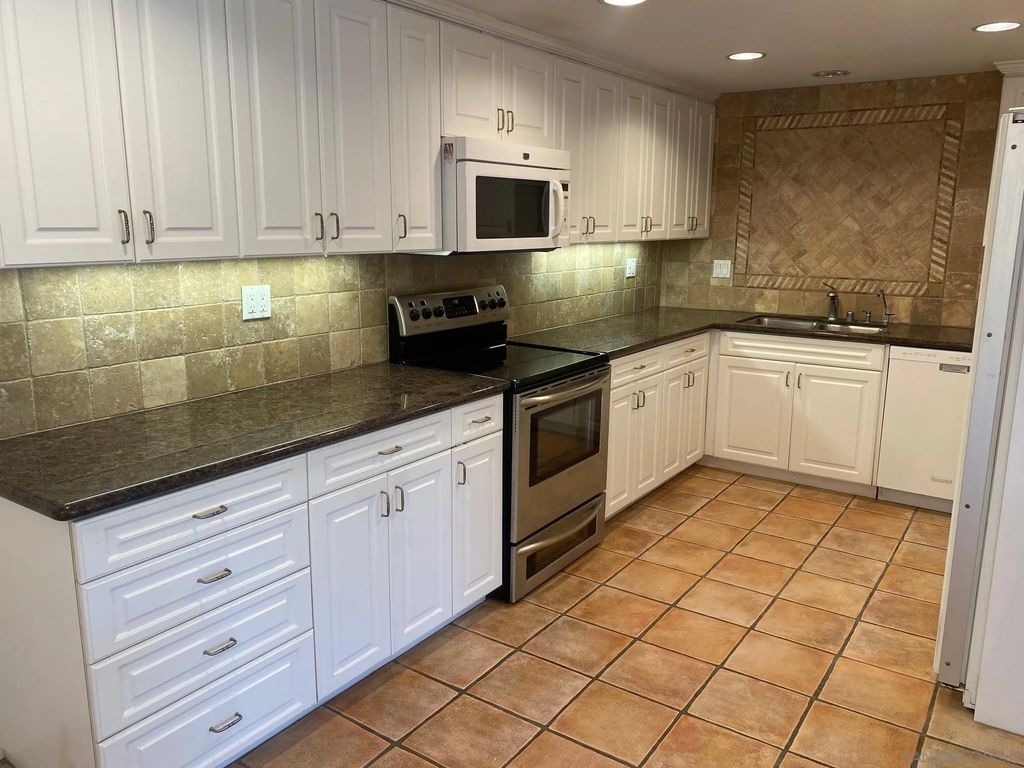 Photo of 503 S Sierra Ave #153, Solana Beach, CA 92075 (MLS # 250039529)