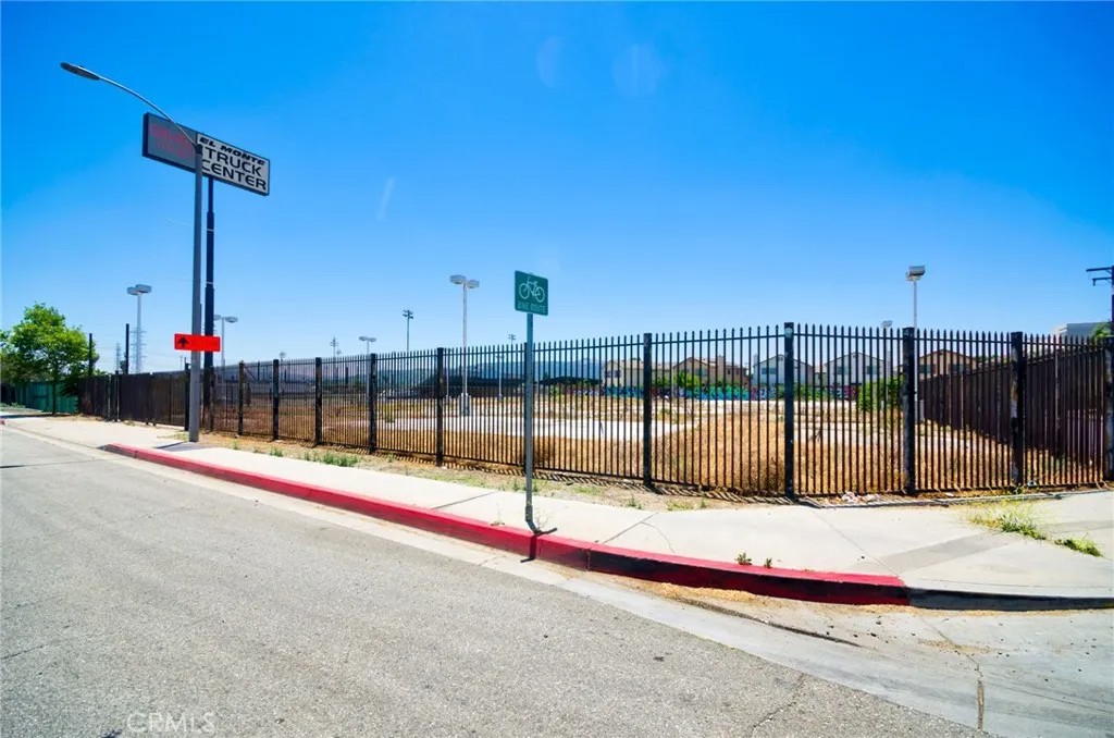 12432 Valley