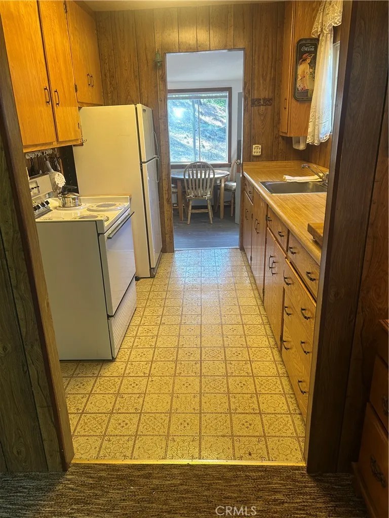 10418 Mulberry