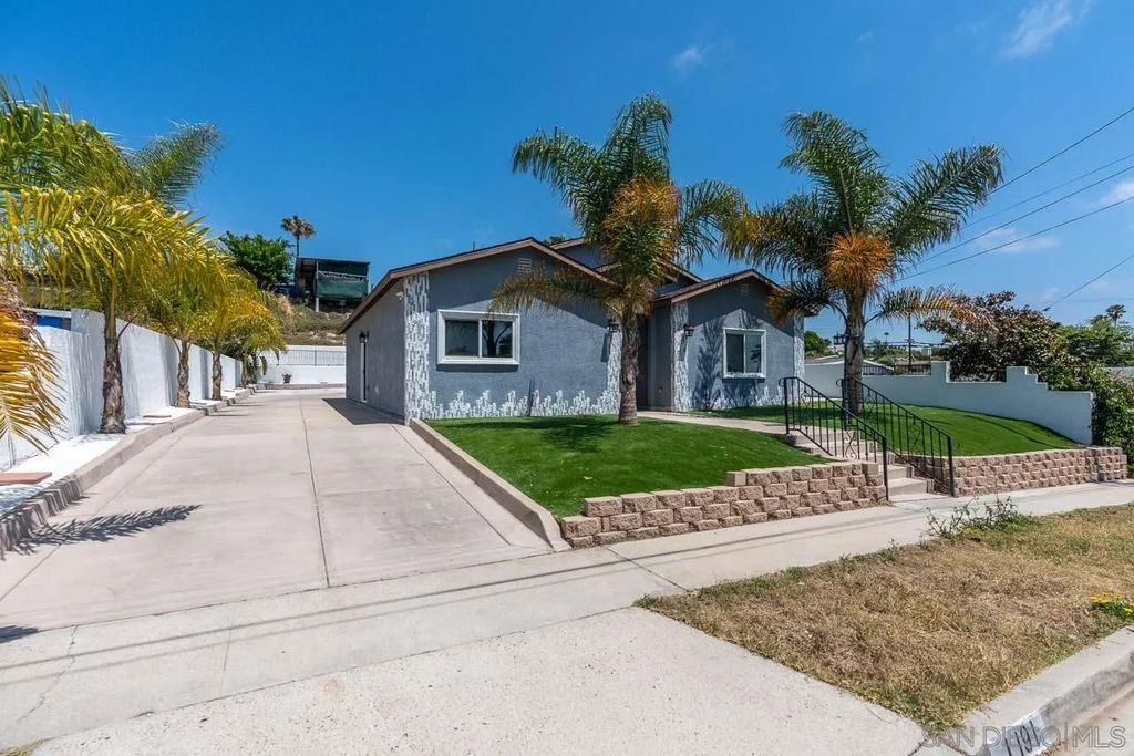 Photo of 1191 Myra Ave, Chula Vista, CA 91911 (MLS # 260011162)