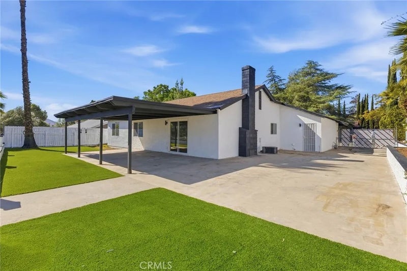 1424 Wyte Way