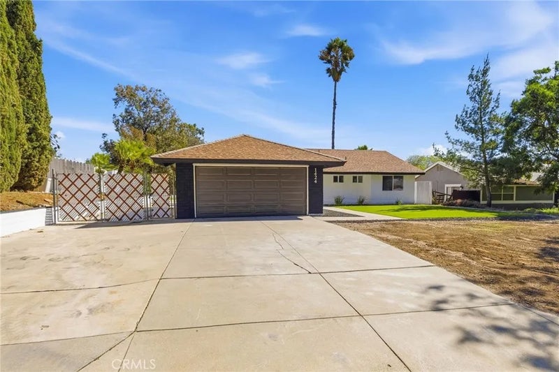 1424 Wyte Way