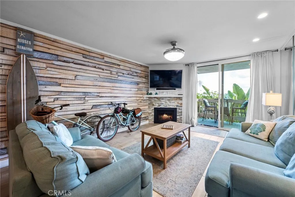 999 N Pacific Street F101