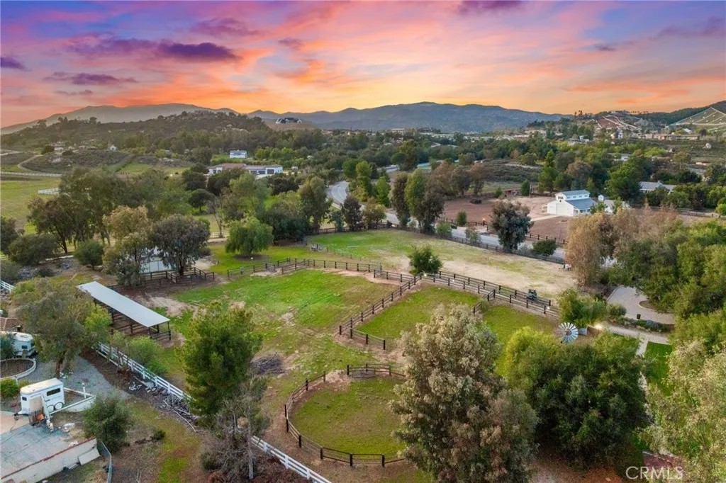 20575 Avenida De Arboles