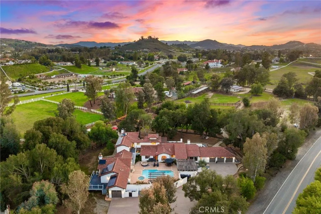 20575 Avenida De Arboles