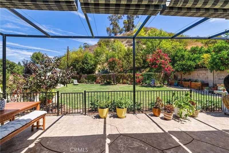 622 Comet Avenue