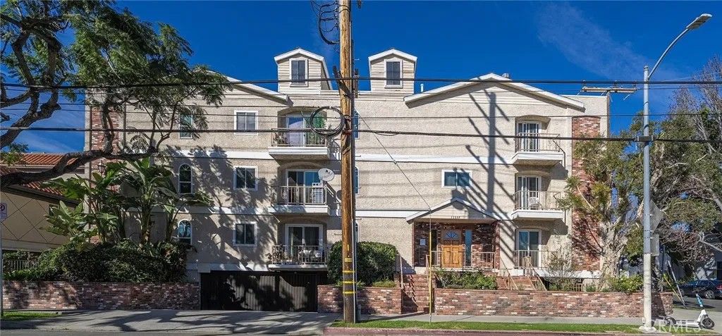 Photo of 11337 Nebraska, Los Angeles, CA 90025 (MLS # RS25280744)