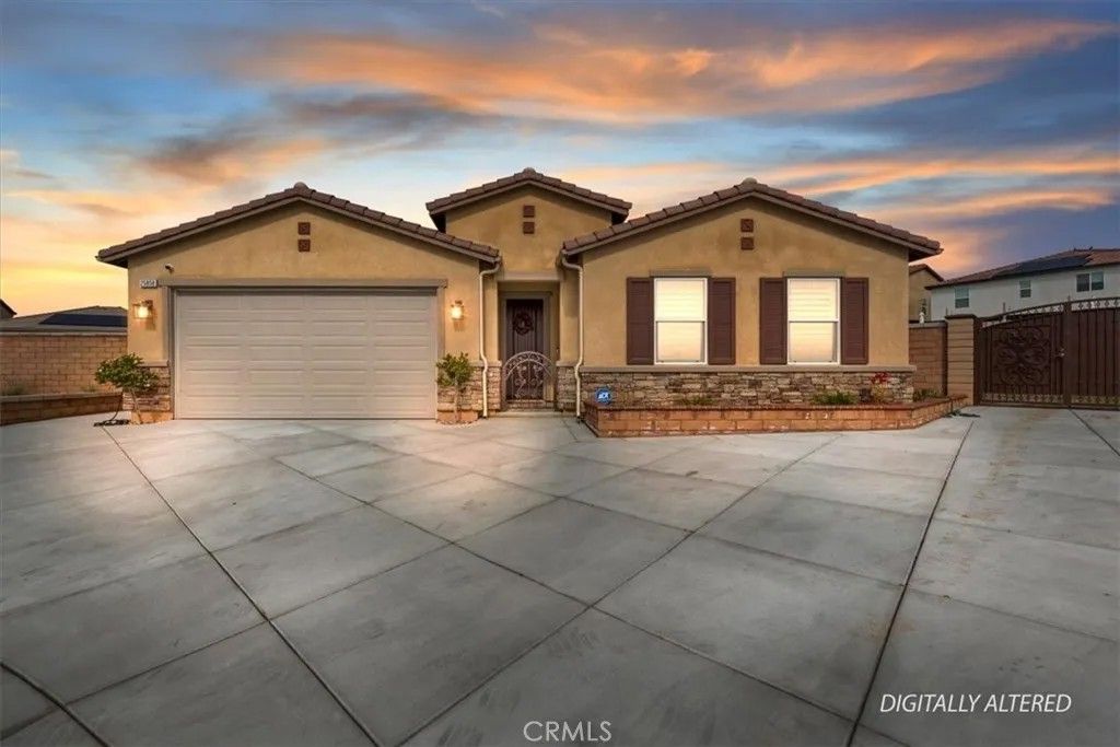 Photo of 25858 Oak Springs Court, Homeland, CA 92548 (MLS # IV26031350)