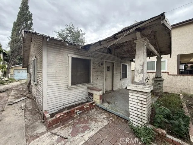 482 E Santa Anita