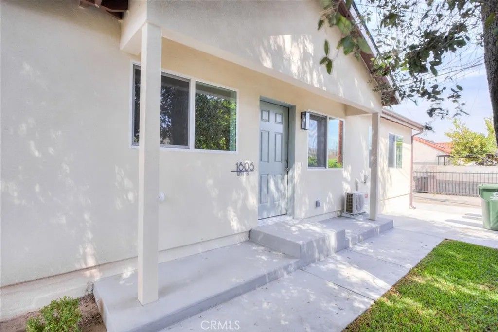 Photo of 1806 8th St #B, Alhambra, CA 91803 (MLS # WS26068417)