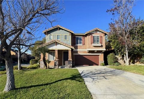 Photo of 31696 Whitedove Lane, Murrieta, CA 92563 (MLS # CV26034942)