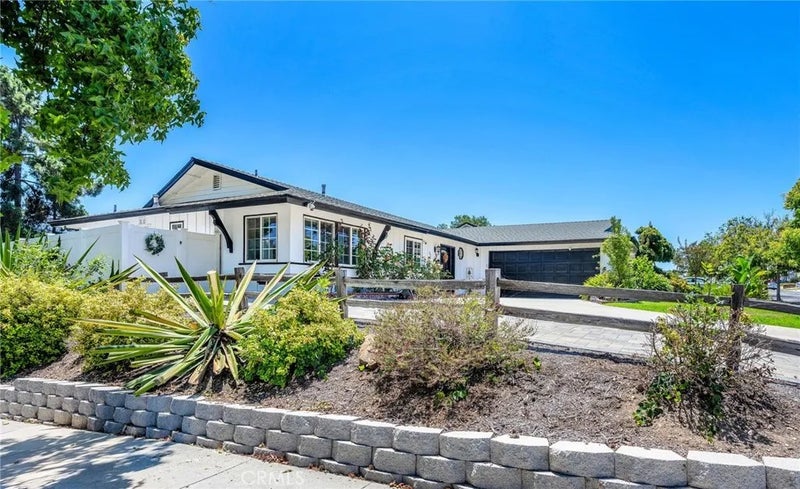 52 Sandra Court