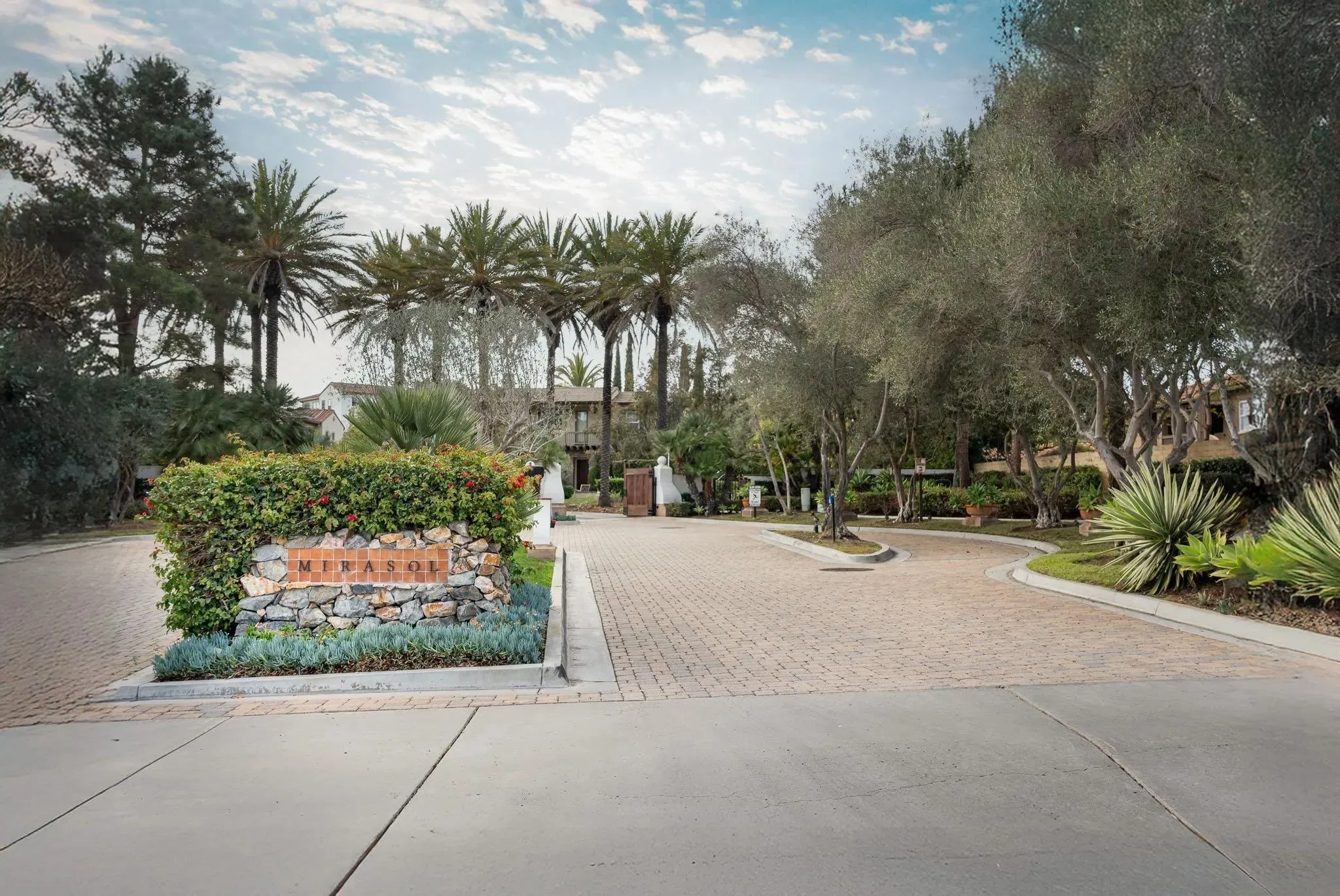 San Diego, California 92127, United States, 5 Bedrooms Bedrooms, ,6 BathroomsBathrooms,Residential,Active,205707