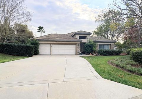 Photo of 915 Cookie Ln, Fallbrook, CA 92028 (MLS # 260003771)