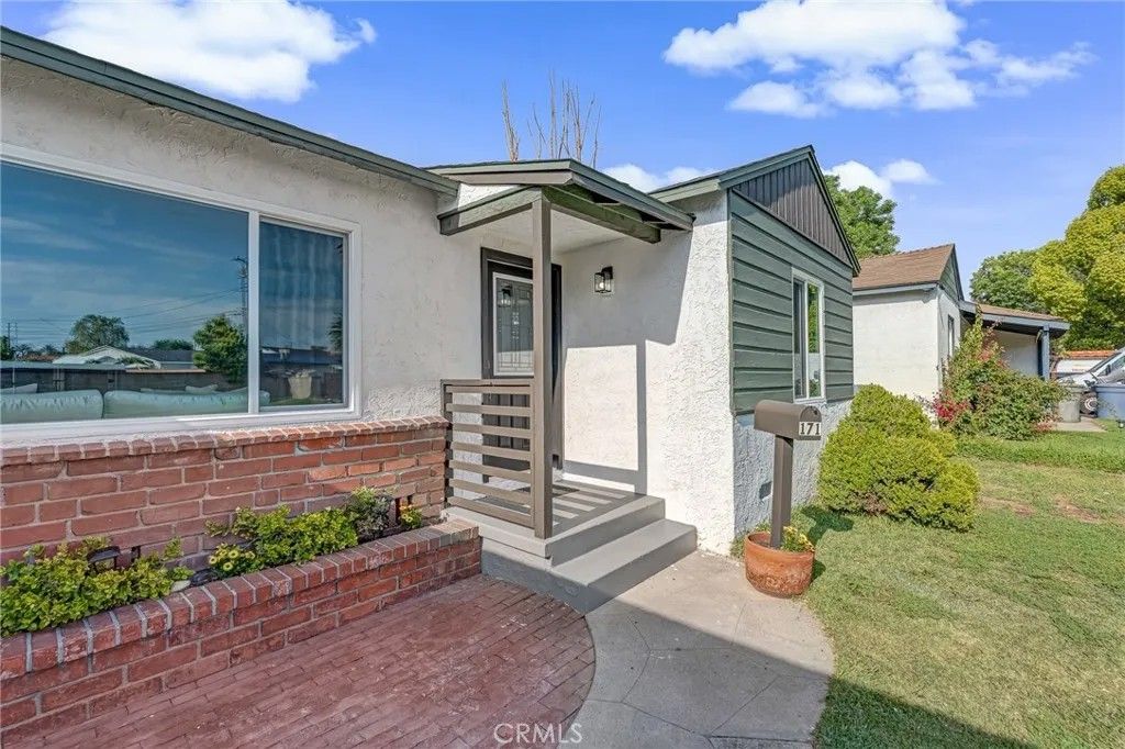 Photo of 171 W Tudor Street, Covina, CA 91722 (MLS # CV26045635)