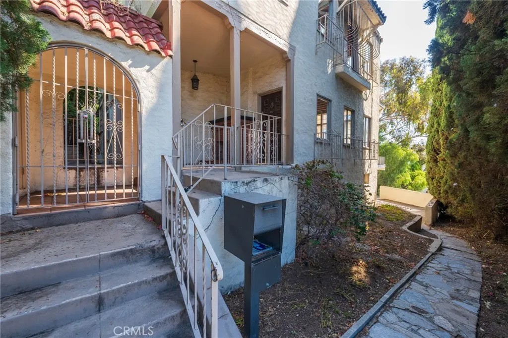 6245 Scenic Avenue