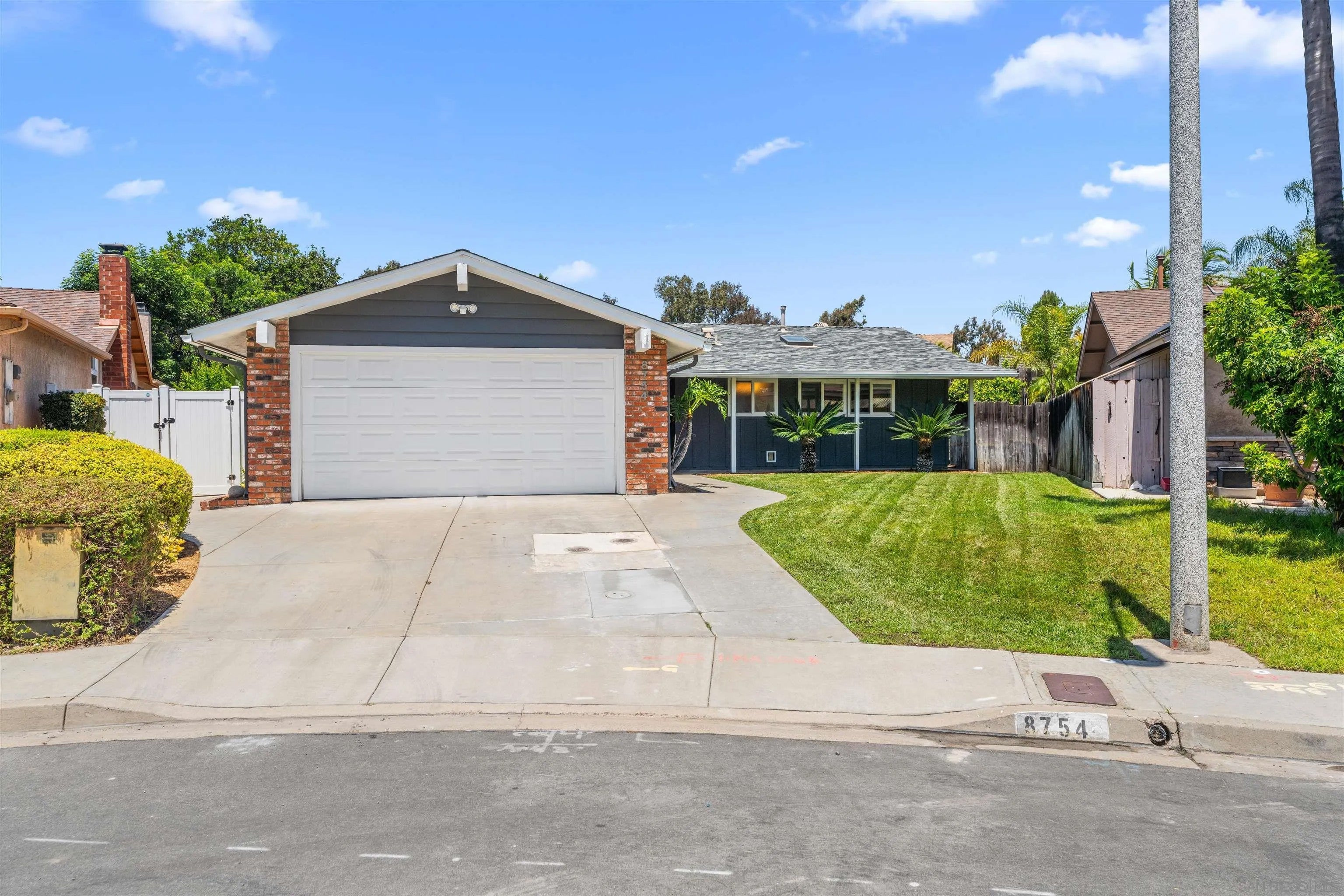 8754 Joeve Ct.