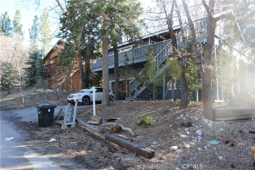 1301 Silverado Road