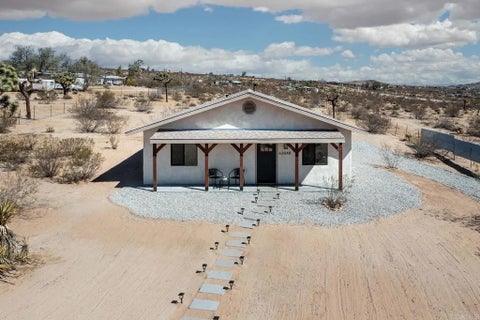 Photo of 62048 Golden Street, Joshua Tree, CA 92252 (MLS # NDP2608341)