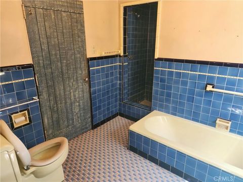 Tiny photo for 3221 Redwood Dr, Riverside, CA 92501 (MLS # IV25241550)