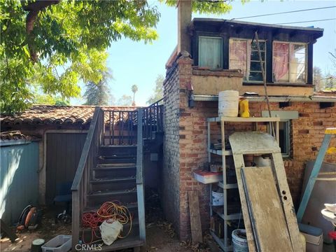 Tiny photo for 3221 Redwood Dr, Riverside, CA 92501 (MLS # IV25241550)